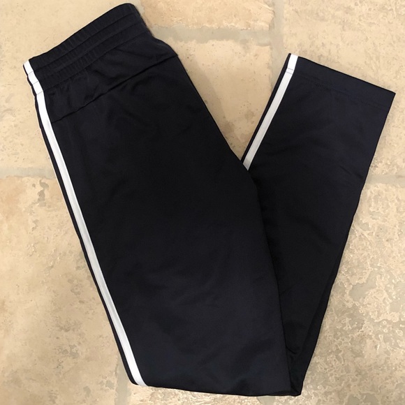 🆕 Adidas| Women’s Navy & White Stripe Pants - Picture 6 of 10